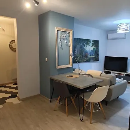 Appartement Un Jardin En - Celleneuve *